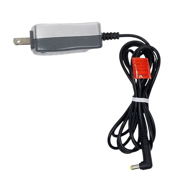 Digital Camera Universal AC Power Supply Adapter Switching Mode SMP - 2500A - Picture 3 of 7